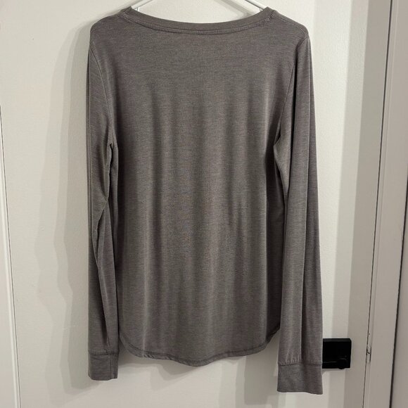 Campus Crew Muskoka Long Sleeve Top - Picture 4 of 6